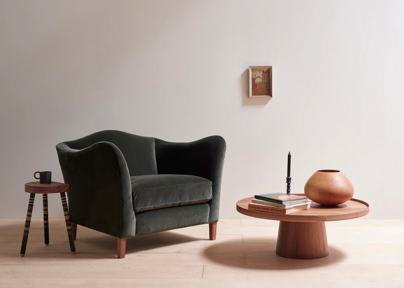 Moreau armchair