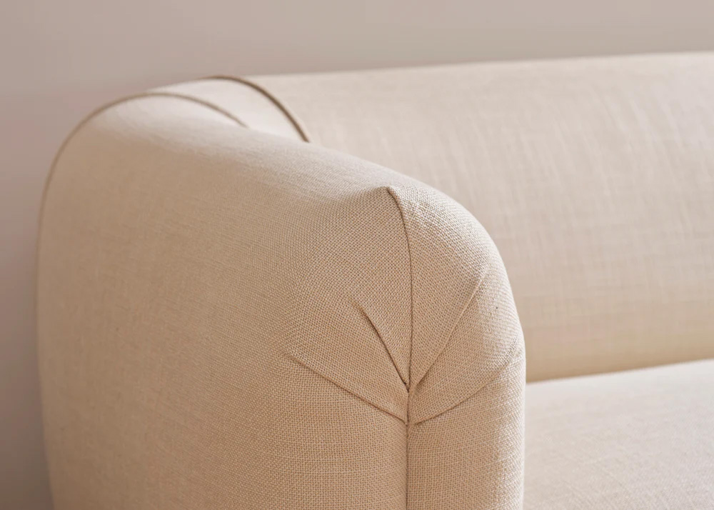 Garagh sofa