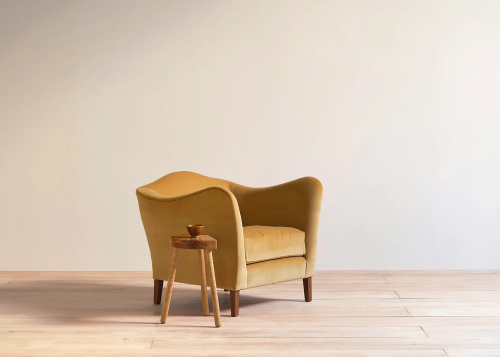 Moreau armchair