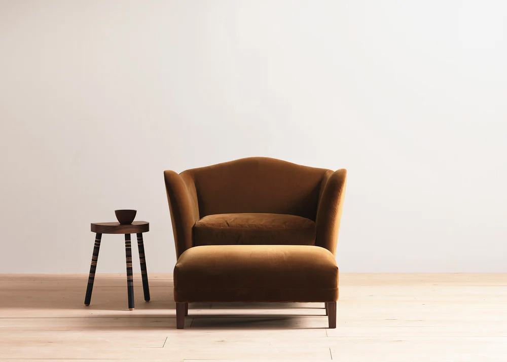 Moreau armchair