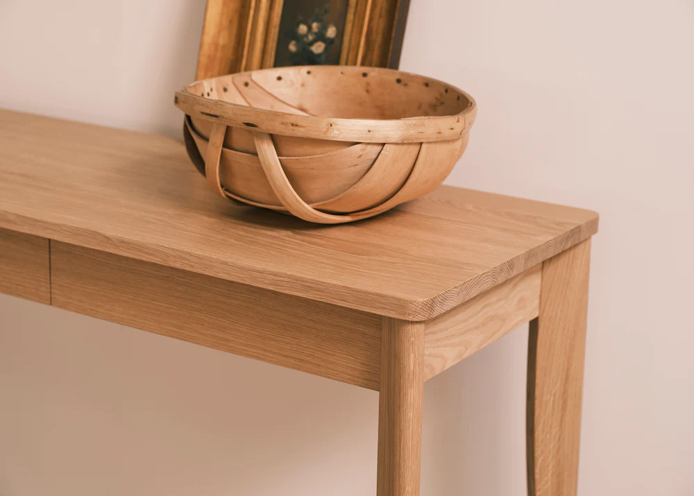 Lyle console