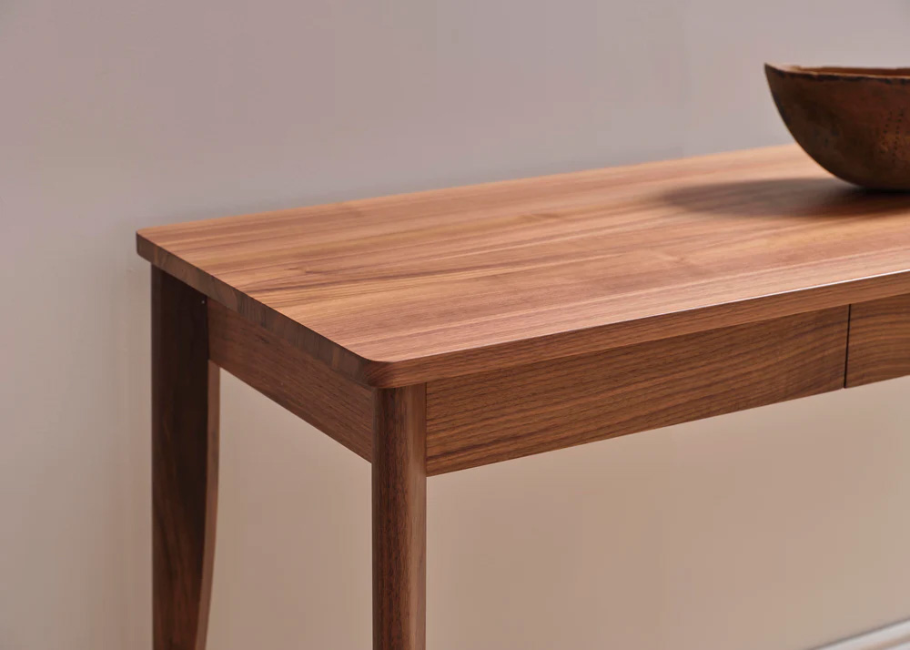 Lyle console