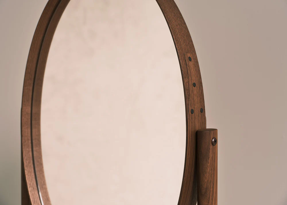 Lana dressing table II