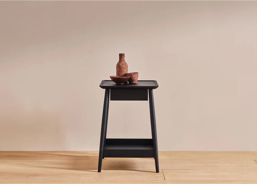 Harlosh bedside table
