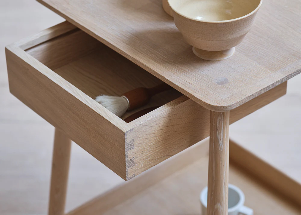 Harlosh bedside table