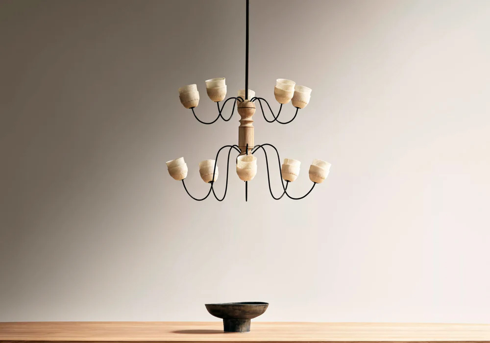 Lilio chandelier