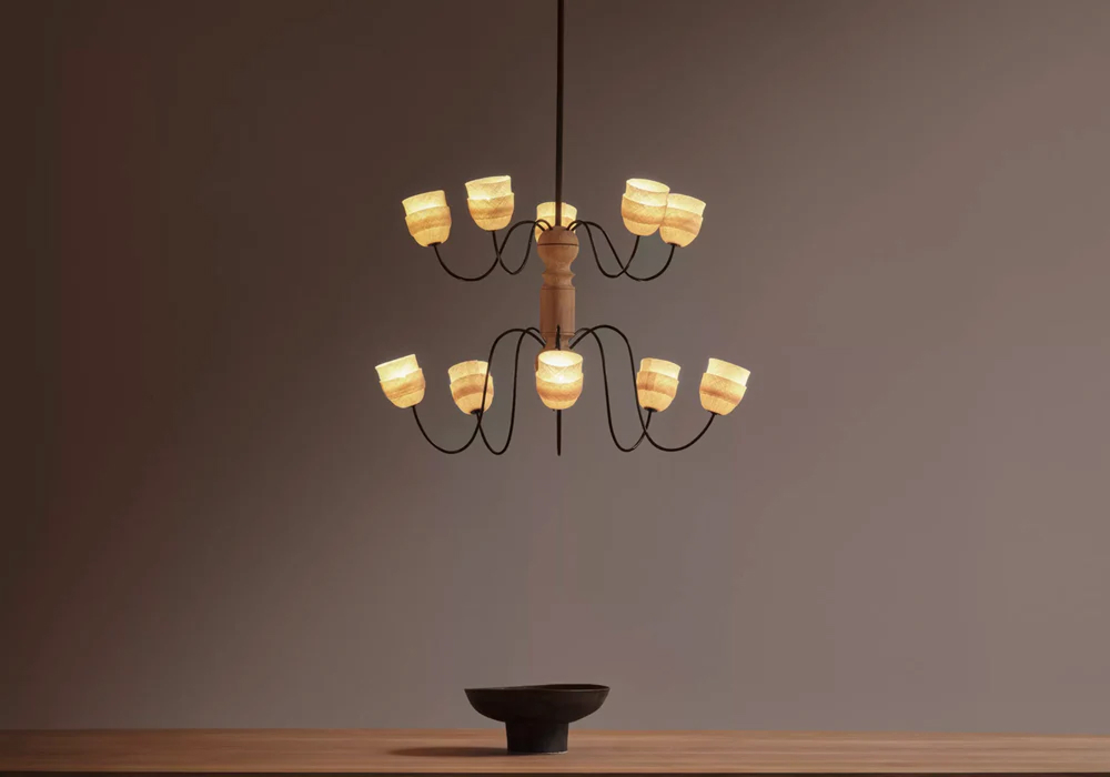 Lilio chandelier